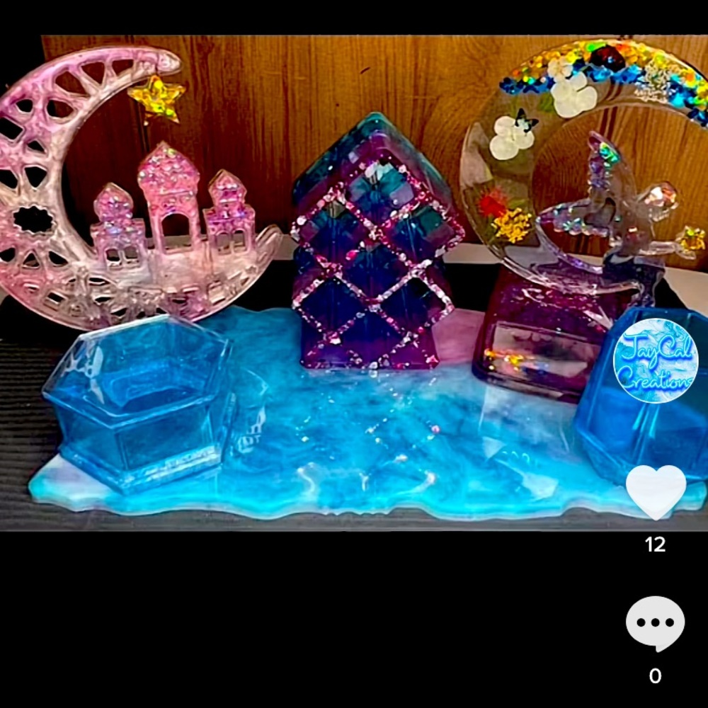 Taking open orders for your favorite resin goods inbox me! Will ship next day 😍